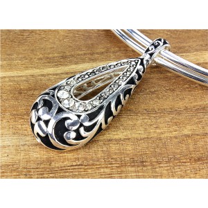 Necklace & Earrings Set – 12 Western Style Teardrop Charm w/ Rhinestones Necklaces & Earring Set w/ Whipped Strap - 16'' - NE-S6703LASCY