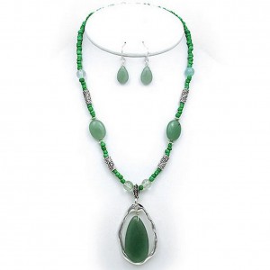 Necklace & Earrings Set – 12 Semi-Precious Stone Necklace & Earrings Set - Green - NE-WS0738ASAVE