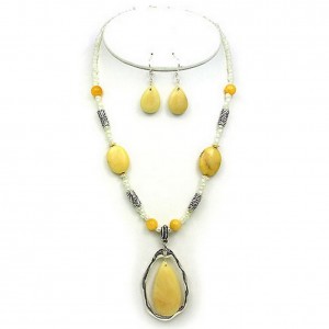 Necklace & Earrings Set – 12 Semi-Precious Stone Necklace & Earrings Set - Yellow Quartz - NE-WS0738ASYEL